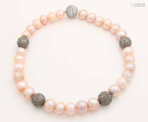 Necklace of pink freshwater pearls, ø 14 mm, decorated with silver spheres set with diamonds with an