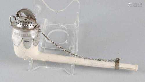 Pipe with silver cap, 835/000, with jester cover. MT.:G.Hooghwinkel, Schoonhoven, 1848-1864. 14