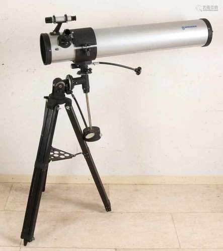 Old Bresser Optik Reflektor-Teleskop 300x up to 450x. Art. No .: 45 - 4500. Sky and stargazer with