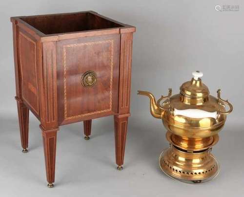 Early 19th century Louis Seize mahogany tea stew with bandintarsia, ring fittings, brass legs and