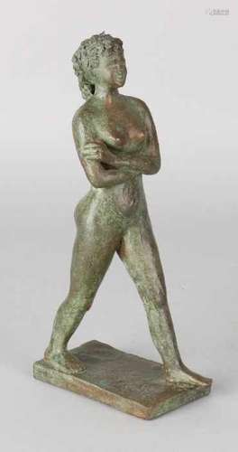 Old bronze naked lady. Monogrammed HMW Nr. 2 of 2. Circa 1950 - 1970. Size; 19 cm. In good