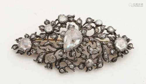 Beautiful diamond brooch with gold and silver. Marquis shaped brooch made in floral shapes in the