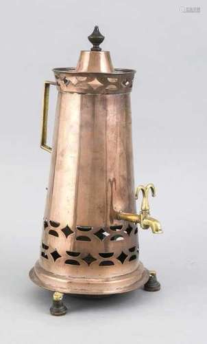 Antique copper coffee pot with burner. Circa 1900. Replace door. Size: H 38 cm. In reasonable / good