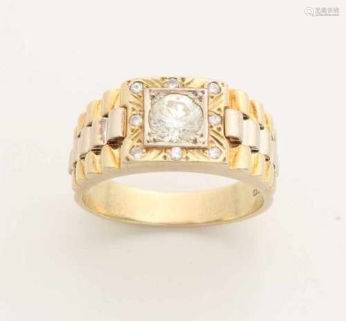 Large yellow gold men's ring, 585/000, with a diamond. Wide men's ring at the top with a switching