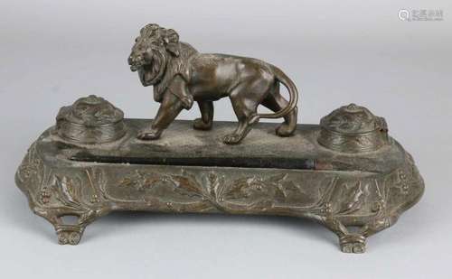 Antique ink set with lion. Composition metal. Circa 1900. Size: 15 x 29 x 17 cm. In good