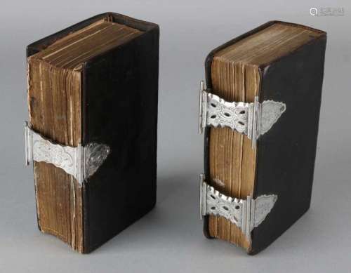 Two bibles with silver lock, 833/000. Bible with brown leather cover with silver lock decorated with