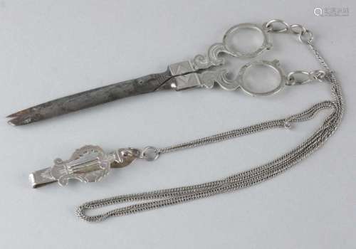Scissors with silver handles, skirt hook and chain, 835/000, scissors with silver carved handles