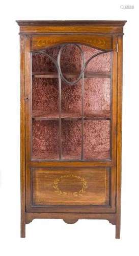 19th Century English one-door mahogany display cabinet with bandintarsia and old glass. Size: 167