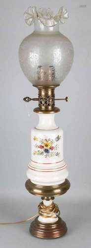 Large hand-painted old electrified oil lamp with brass. 20th century. Size: H 76 cm. In good