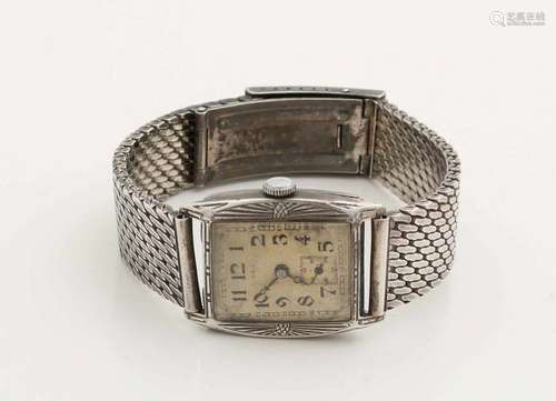 Silver watch, 900/000, mechanical, Art Deco style, with a rectangular box, 26x32mm. Equipped with