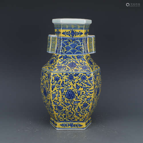 CHINESE YELLOW GROUND AND BLUE FLAT VASE WITH QIANLONG MARK