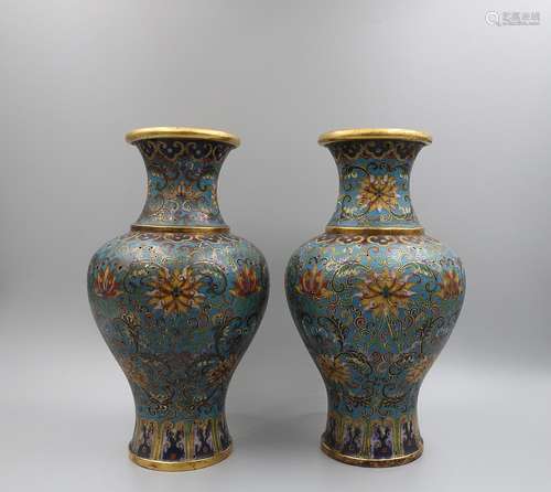 A PAIR OF CHINESE BRONZE CLOISONNE VASES