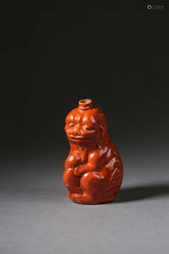 CHINESE ARCHAIC PORCELAIN SNUFF BOTTLE
