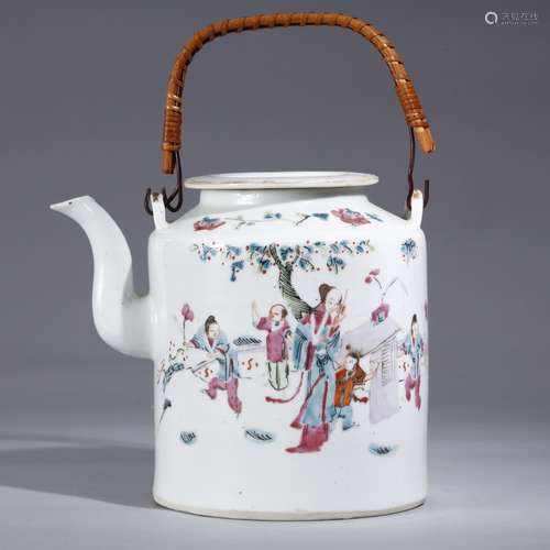 CHINESE  FAMILLE ROSE TEAPOT