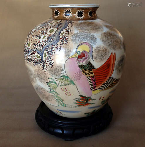 A JAPAN PLUM BLOSSOM&MANDARIN DUCK PATTERN KUTANI WINE BOTTLE