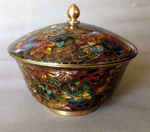 A CLOISONNE ENAMELS FLORAL PATTERN COVERED BOWL