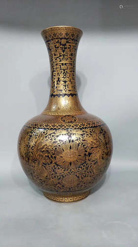 A FLORAL PATTERN INK&GOLD GLAZED VASE