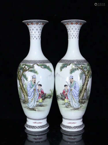 A PAIR OF STORY DESIGN FAMILLE VASE