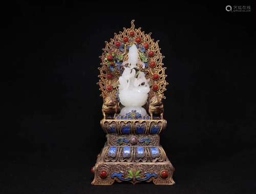 17-19TH CENTURY, A GILT SILVER BUDDHA DESIGN HETIAN JADE ORNAMENT, QING DYNASTY