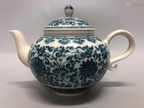 17-19TH CENTURY, A BLUE&WHITE TEA POT, QING DYNASTY