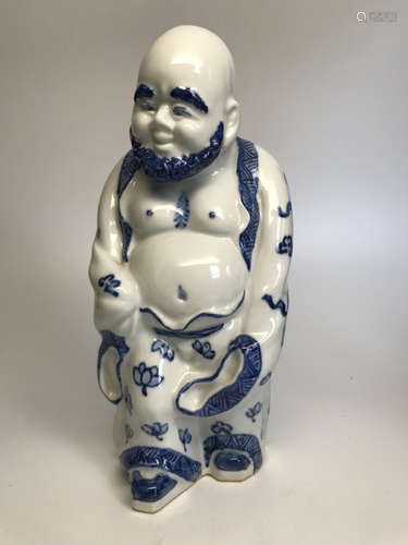 A GOD DESIGN BLUE&WHITE FIGURE