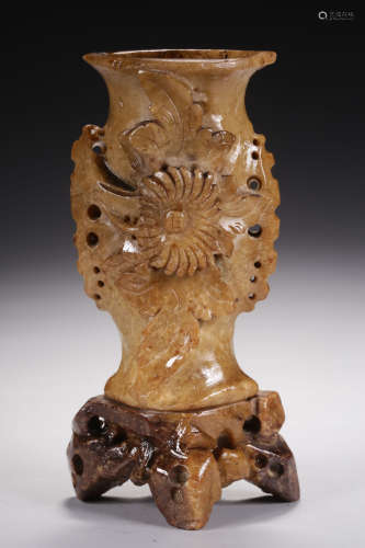 QINGTIAN STONE CARVED 'FLOWERS' VASE WITH STAND