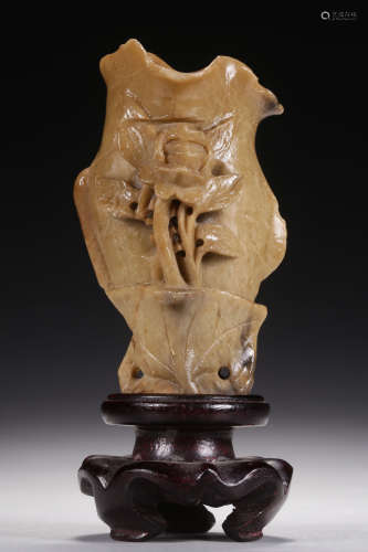QINGTIAN STONE CARVED 'FLOWERS' VASE WITH WOODEN STAND