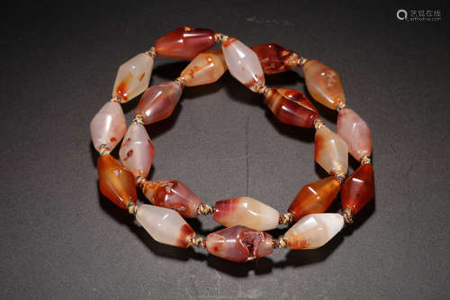 RED AGATE BEAD NECKLACE