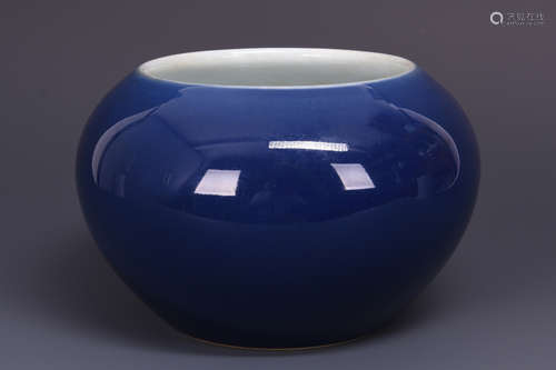 MONOCHROME BLUE GLAZED JAR