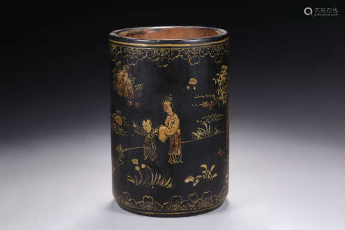 BLACK LACQUER AND GILT BAMBOO BRUSH POT