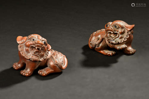 PAIR OF WOOD CARVED LION