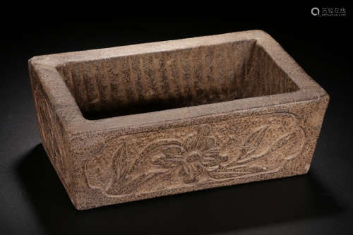 QING STONE CARVED 'FLOWERS' PLANTER