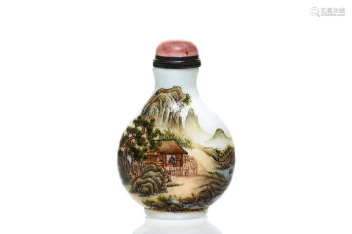 PAINTED WHITE GLASS 'LANDSCAPE SCENERY' SNUFF BOTTLE