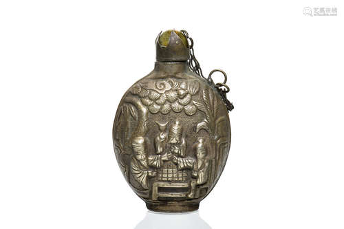 SILVER CAST 'ELDERS' SNUFF BOTTLE