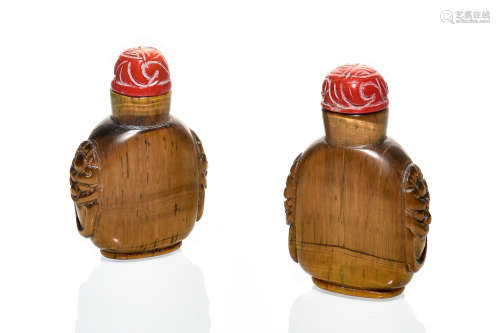 TWO TIGERS EYE CARVED SNUFF BOTTLE WITH HANDLES