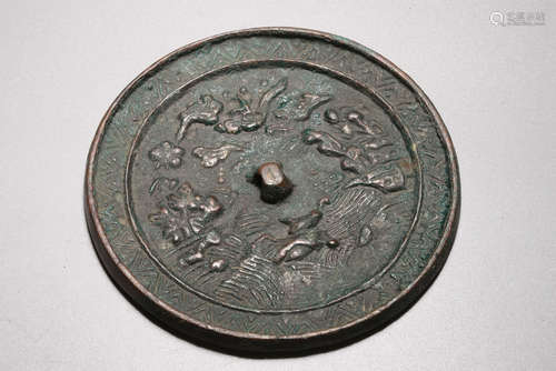 ARCHAIC BRONZE CAST MIRROR