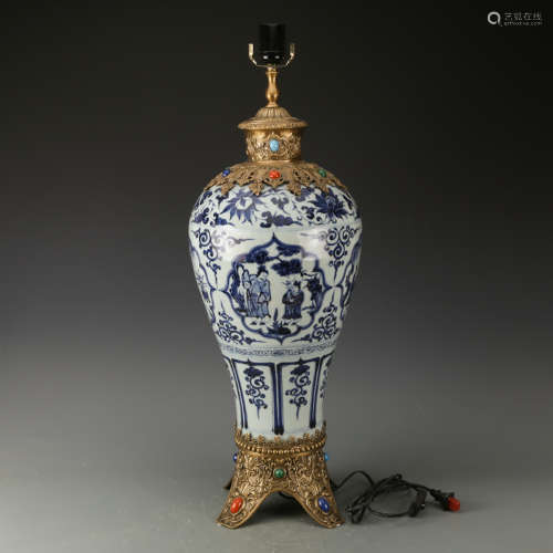 CHINESE BLUE AND WHITE MEIPING VASE AS LAMP