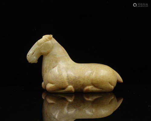 CHINESE JADE CARVED RECUMBENT HORSE
