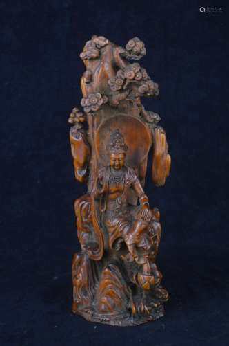A HUANGYANG WOOD CARVED GUANYIN STATUE