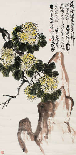 王个簃（1896～1988） 壬戌（1982）年作 东风浩荡花似锦 立轴 设色纸本