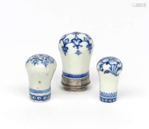 Three small St Cloud cane handles c.1720-30, all rising to smooth bulbous knops, painted in
