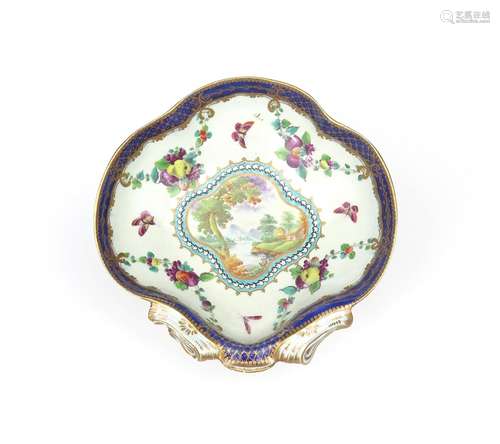 A Worcester shell-shaped dessert dish c.1780, decorated in a pattern similar to the Earl of