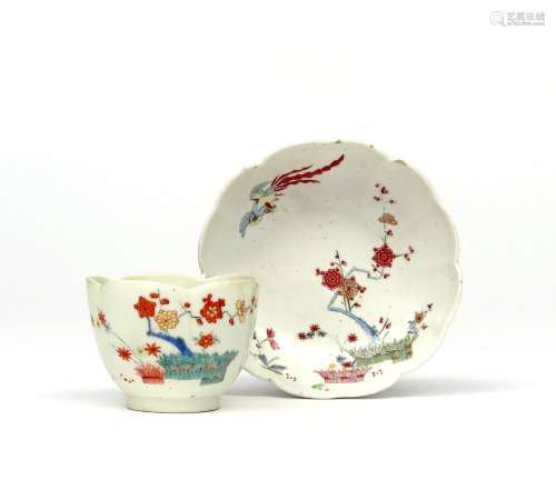 A Chelsea Kakiemon teabowl and saucer c.1752-55, the bowl of cinquefoil form, the saucer with six
