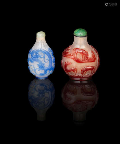 18th/19th century A blue overlay glass 'chilong' snuff bottle and a red overlay glass 'Eight Horses' snuff bottle