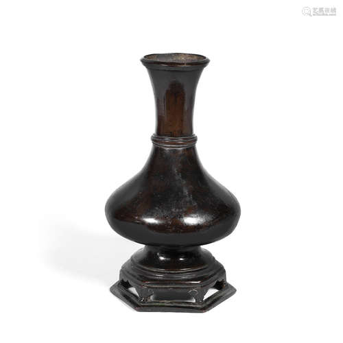 Ming Dynasty A bronze bottle vase with integral stand