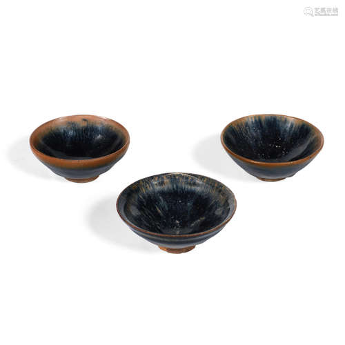 Song/Jin Dynasty Three small Jianyao 'hare's fur' tea bowls