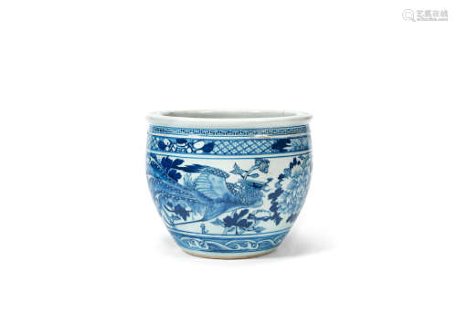 19th century A blue and white jardiniere