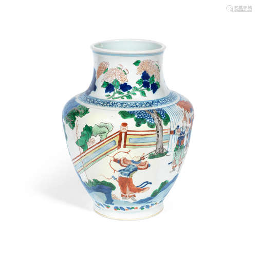 Shunzhi/Kangxi A wucai 'Romance of the Three Kingdoms' jar