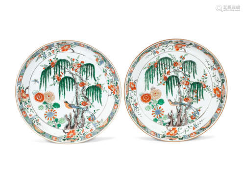 Kangxi A pair of verte-imari 'bird and willow' dishes