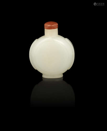 Late Qing Dynasty  A white jade circular snuff bottle